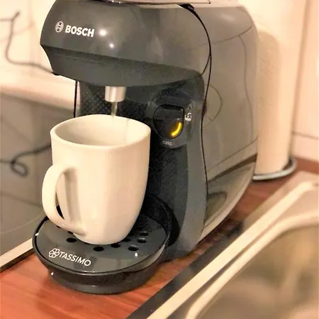 Central-modern With Balcony Near Mtu, The By Lakescape Fewos 腓特烈港