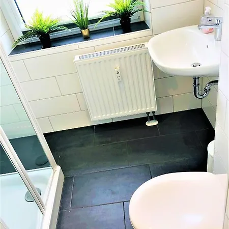 Central-modern With Balcony Near Mtu, The By Lakescape Fewos *